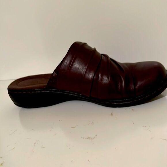 Clark’s Brown Leather Slide On Mules Clogs Size 9 - Picture 1 of 5